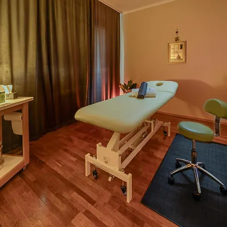 Apartman Hotel 호텔