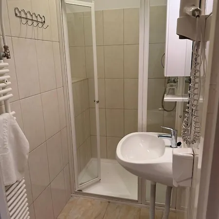 Apartman Hotel 호텔 3*
