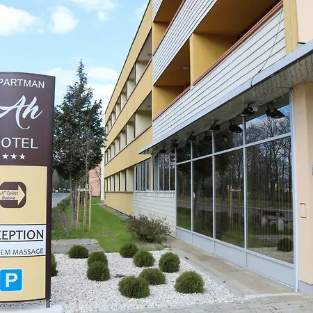 Apartman Hotel 호텔