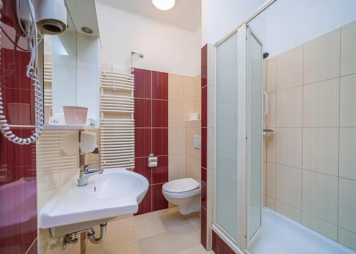 Apartman Hotel 3*